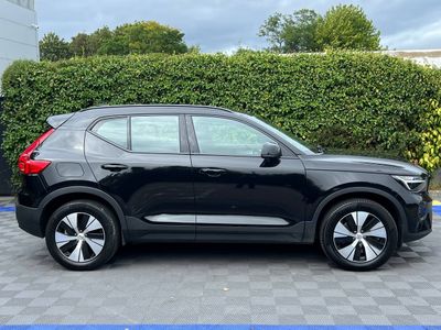 2023 Volvo XC40