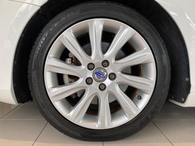 2015 Volvo V40