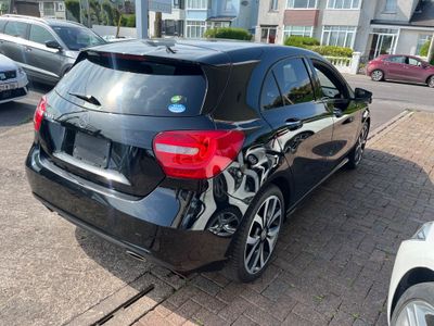 2015 Mercedes-Benz A 180