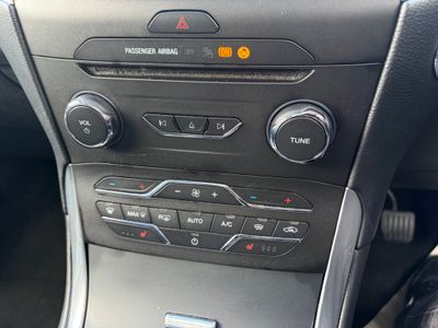 2017 Ford Galaxy