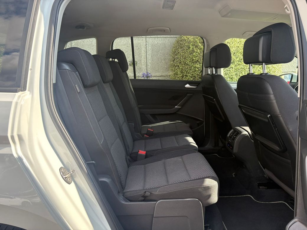 2016 Volkswagen Touran