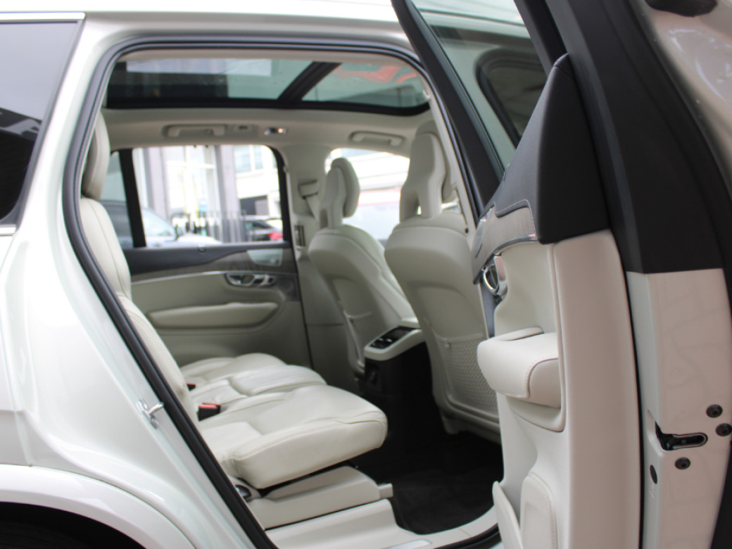 2021 Volvo XC90