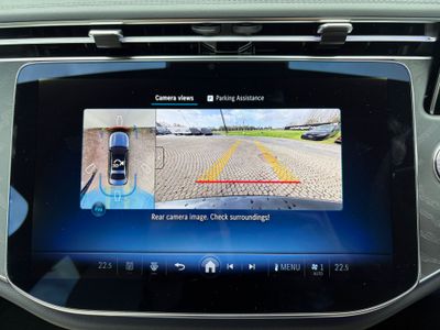 2025 Mercedes-Benz E 300