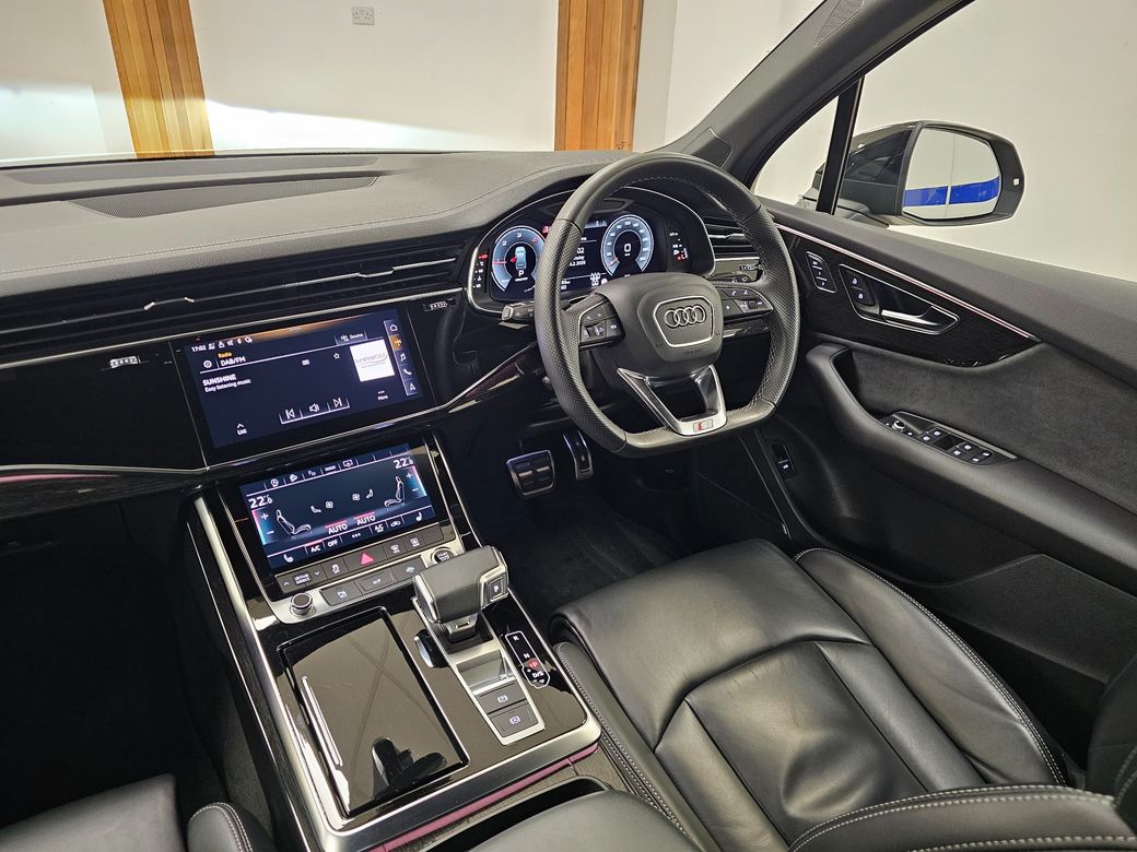 2023 Audi Q7