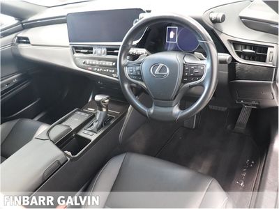 2022 Lexus ES 300h