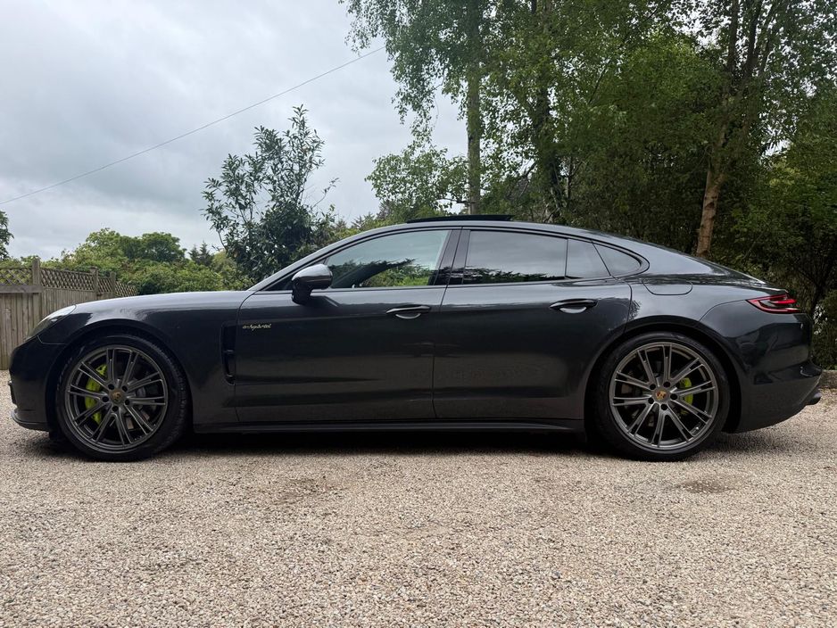 2019 Porsche Panamera