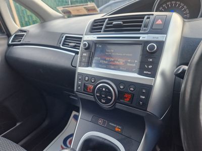 2015 Toyota Verso