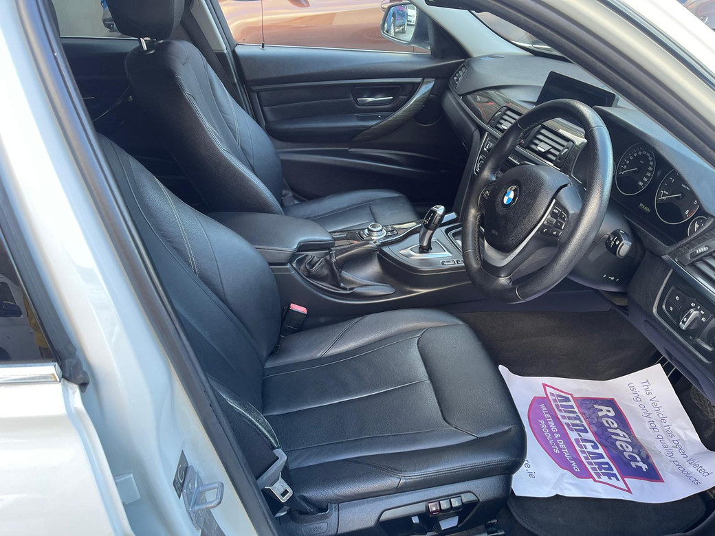 2013 BMW 320