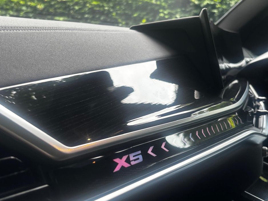 2025 BMW X5