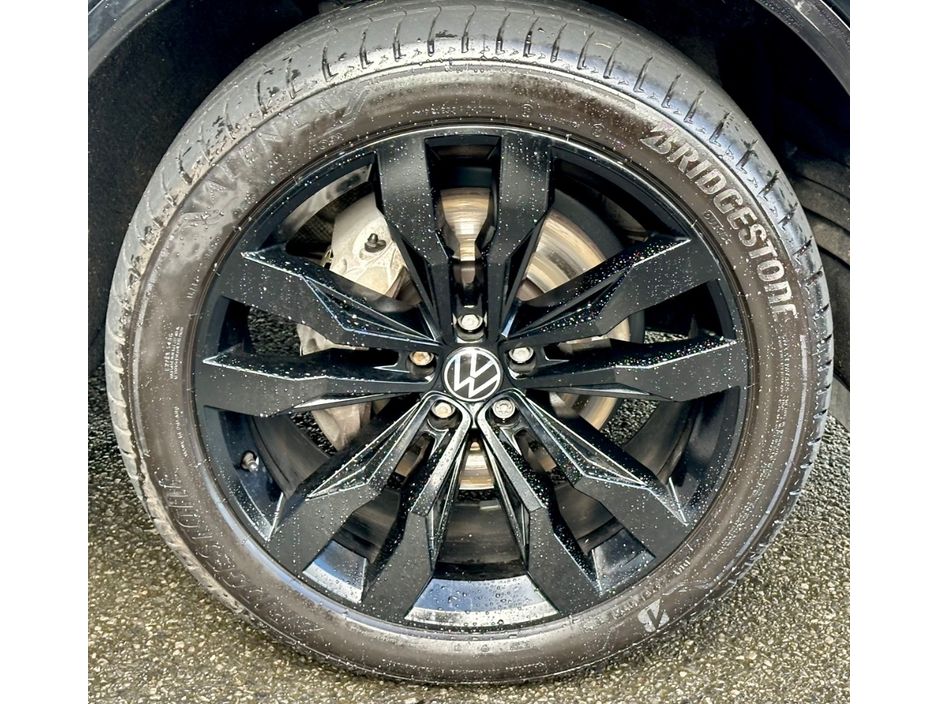 2023 Volkswagen Touareg