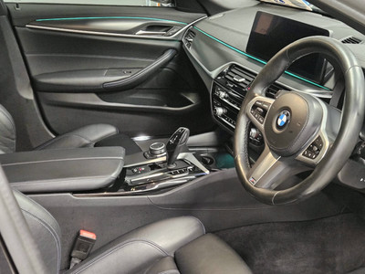2022 BMW 5 Series