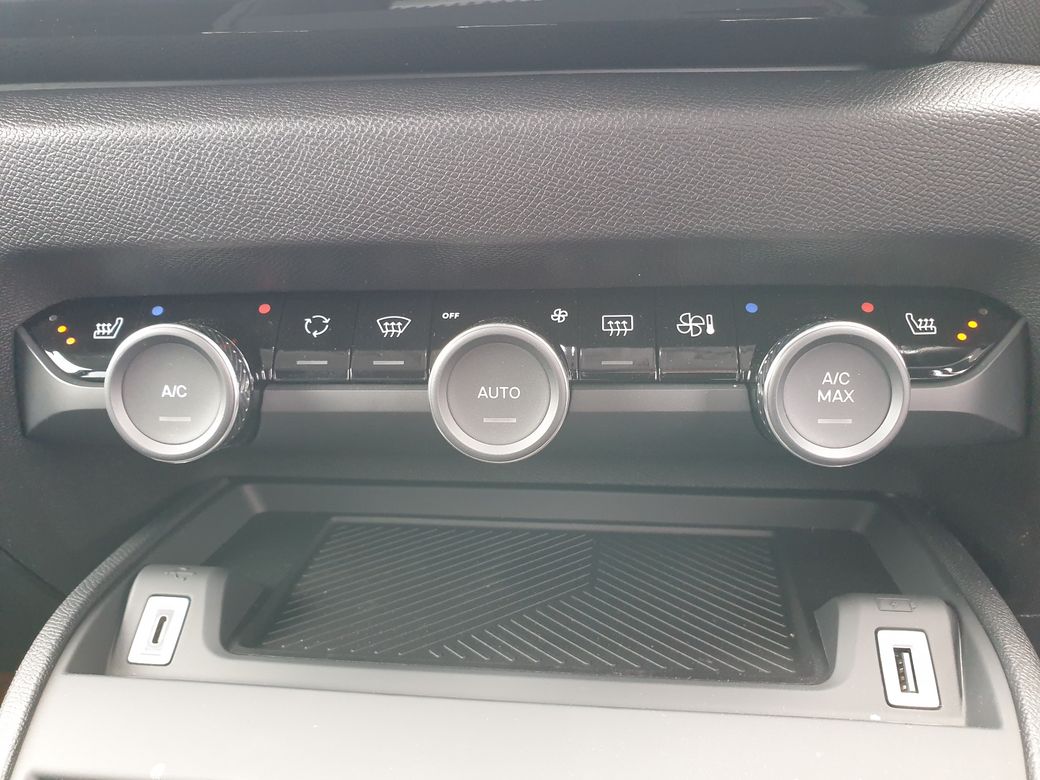 2025 Citroen e-C4