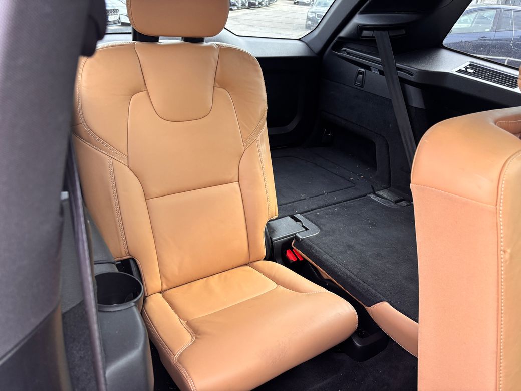 2022 Volvo XC90