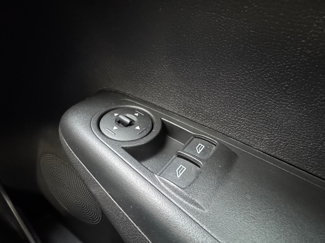 2023 Ford Transit Courier