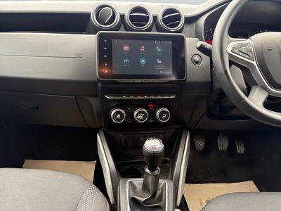 2022 Dacia Duster