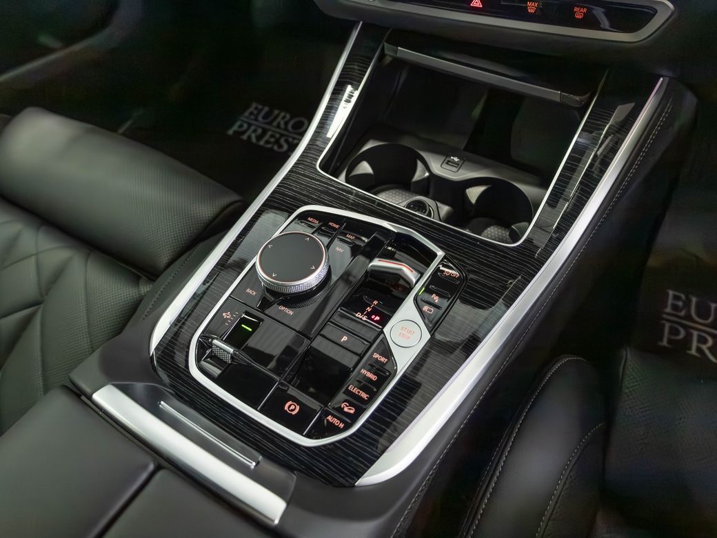 2025 BMW X5