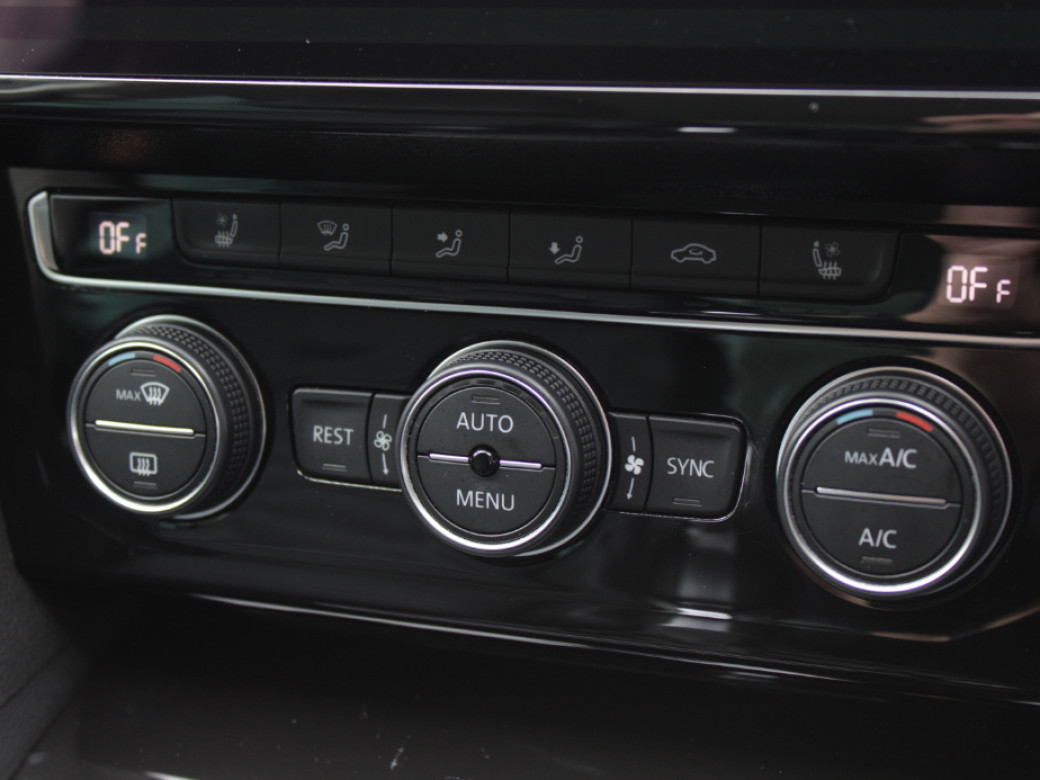 2018 Volkswagen Passat