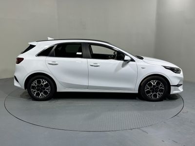 2022 Kia Ceed