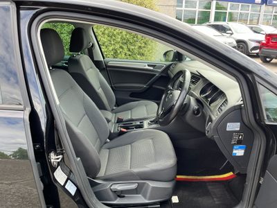 2017 Volkswagen Golf