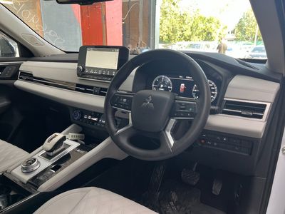 2023 Mitsubishi Outlander