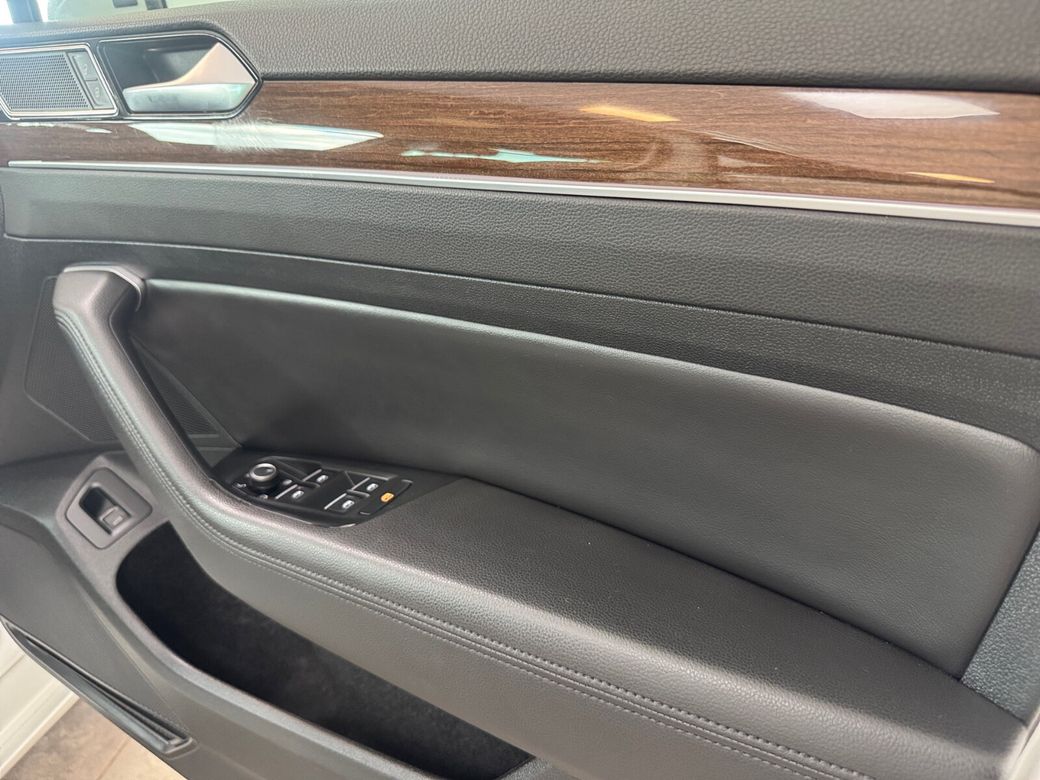 2019 Volkswagen Passat