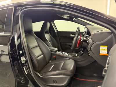 2014 Mercedes-Benz 180