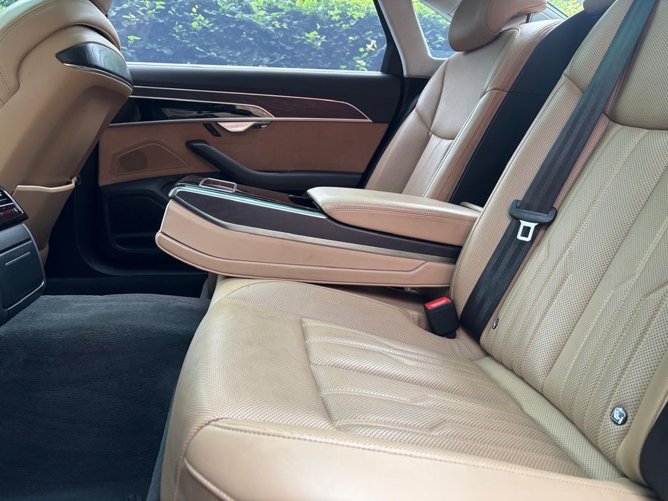 2018 Audi A8