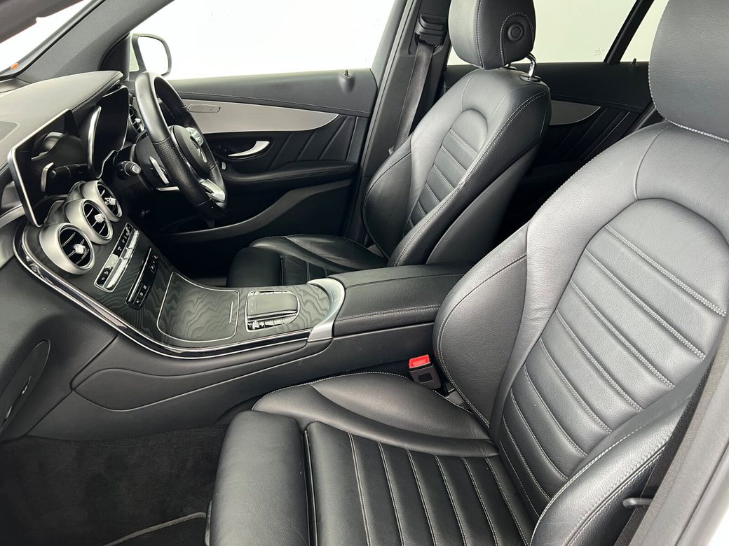 2022 Mercedes-Benz GLC Class