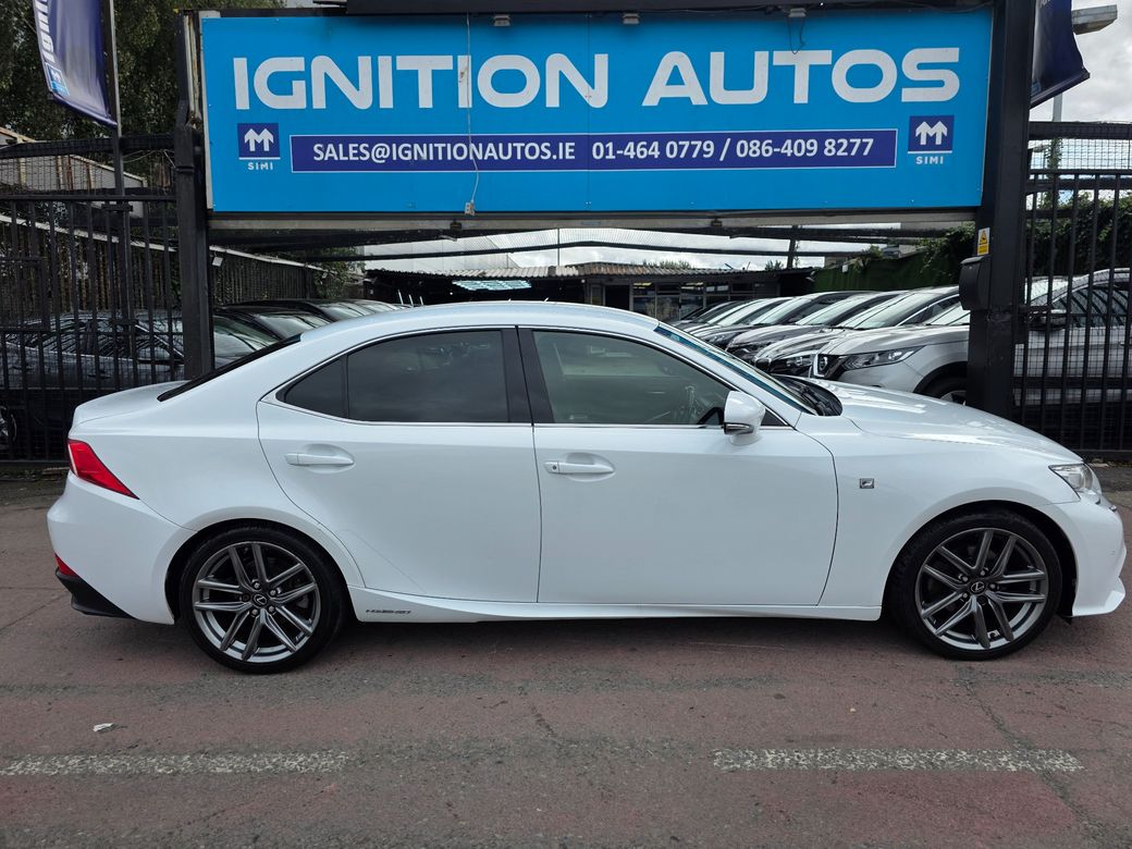 2016 Lexus IS