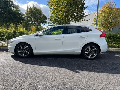 2014 Volvo V40