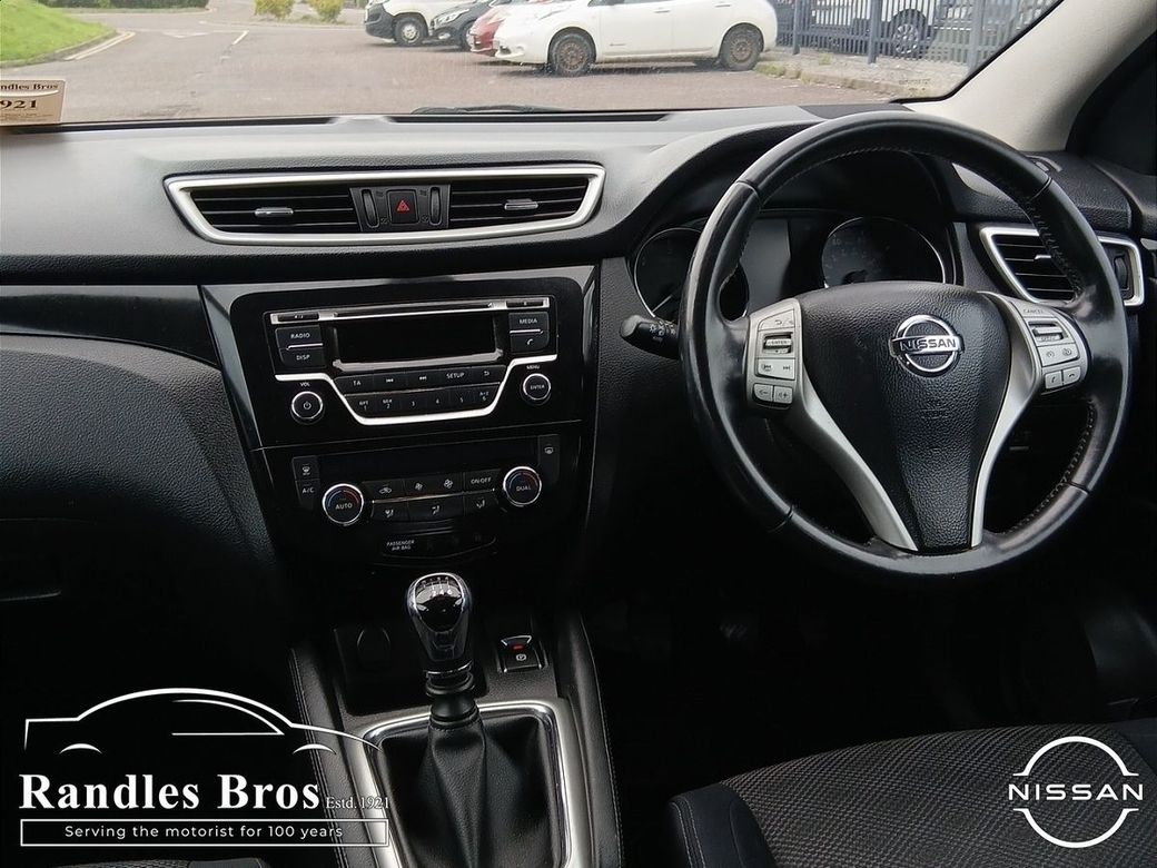 2015 Nissan Qashqai