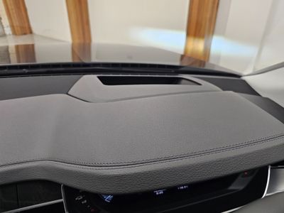 2024 Audi A8