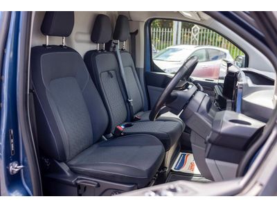 2024 Ford Transit Custom