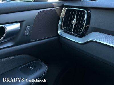 2025 Volvo V60