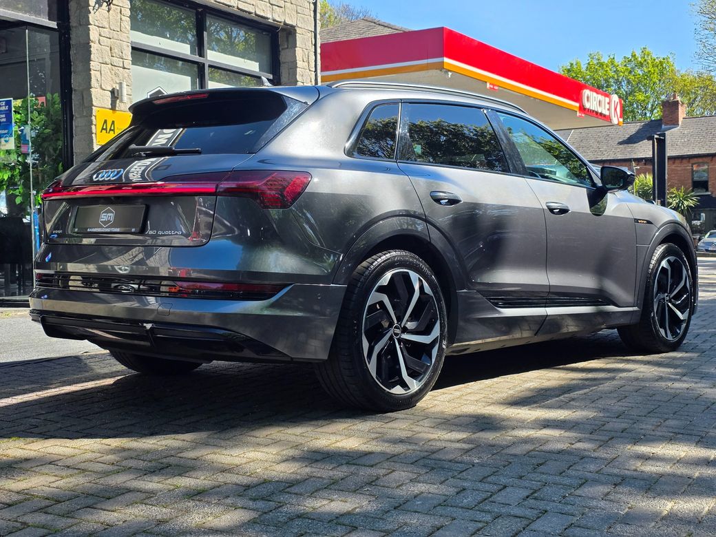 2021 Audi e-tron