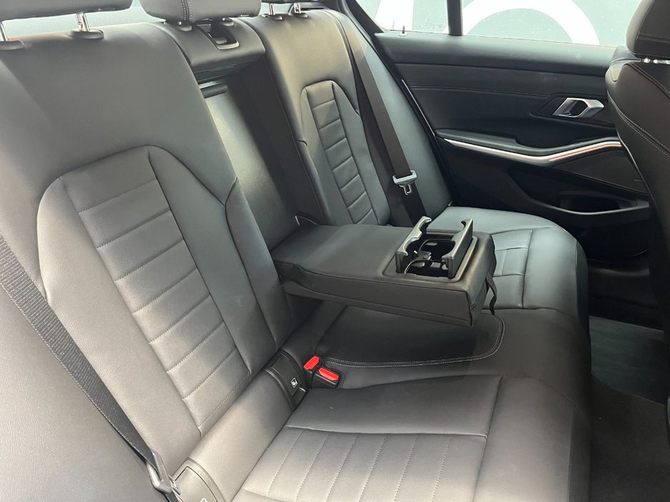 2025 BMW 3 Series