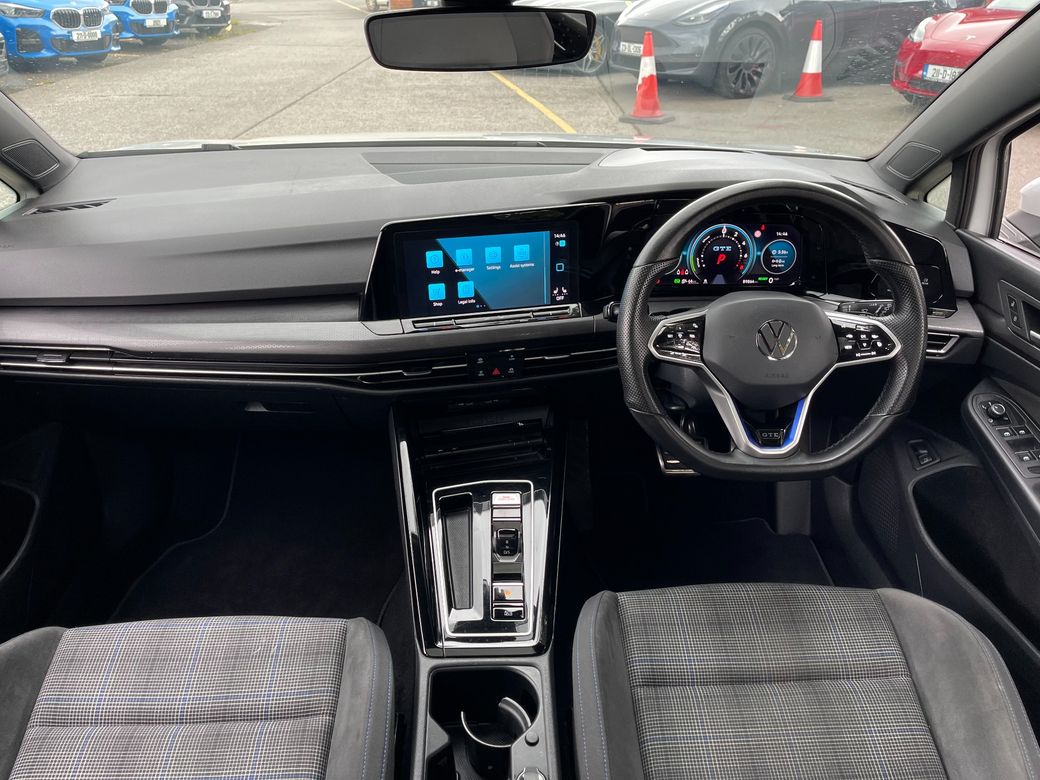 2023 Volkswagen Golf