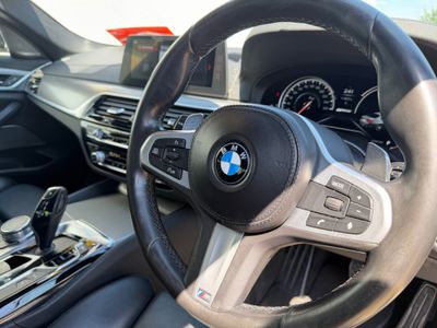 2018 BMW 530