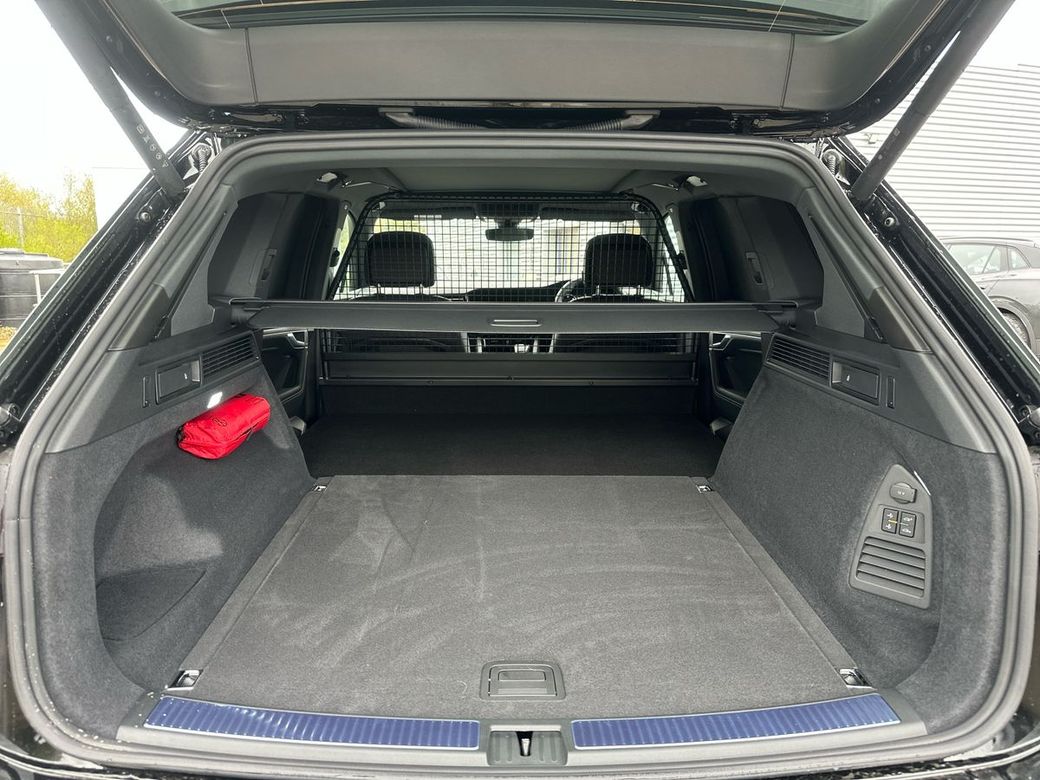 2026 Volkswagen Touareg