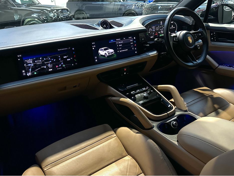 2024 Porsche Cayenne