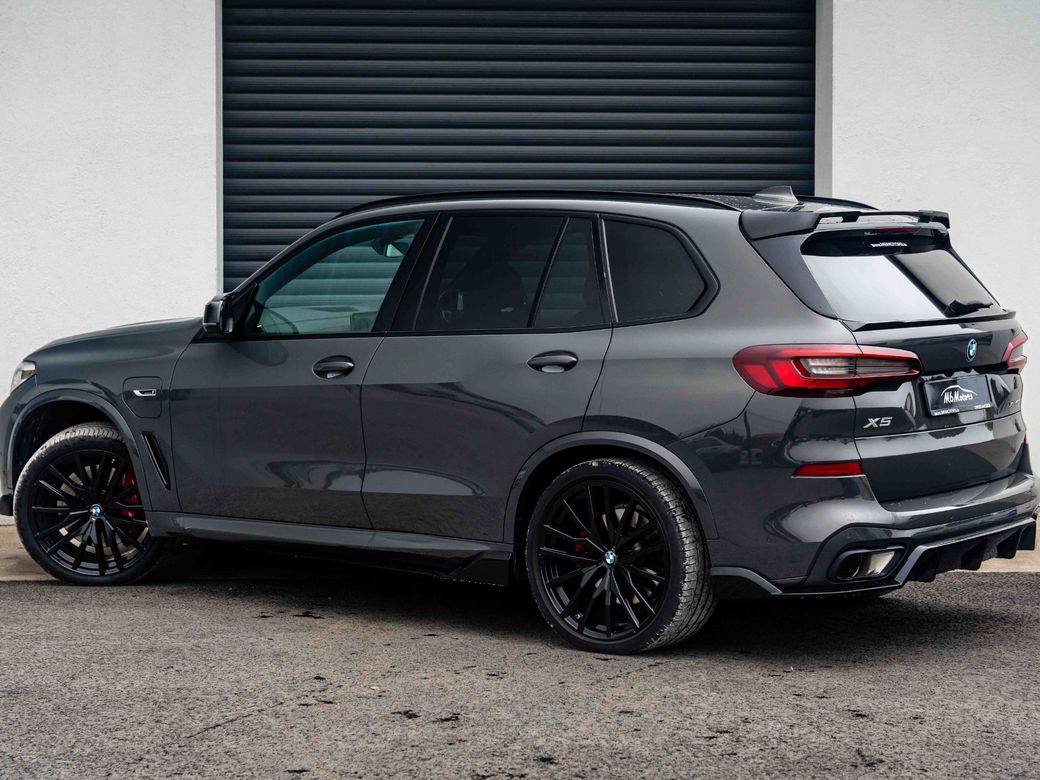 2023 BMW X5