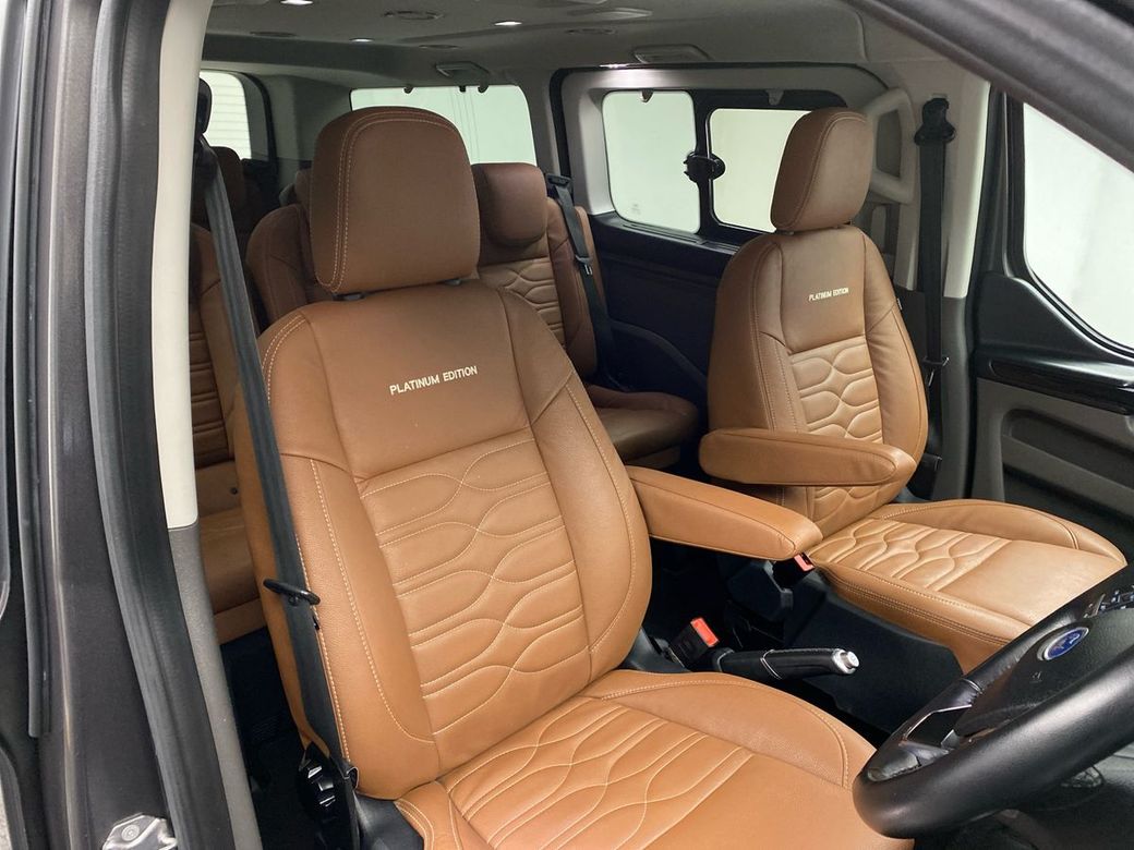 2022 Ford Tourneo Custom