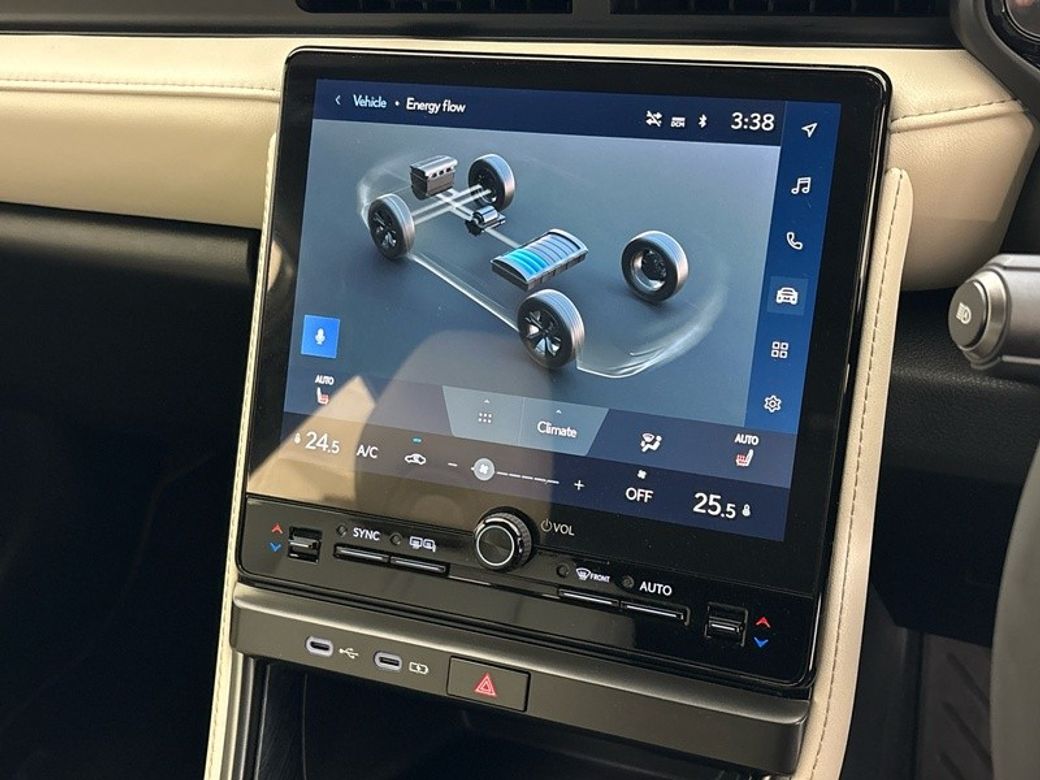 2025 Lexus LBX