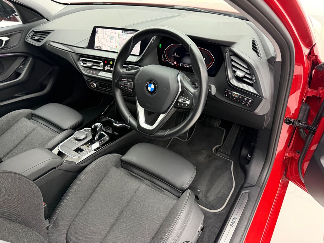 2024 BMW 1 Series