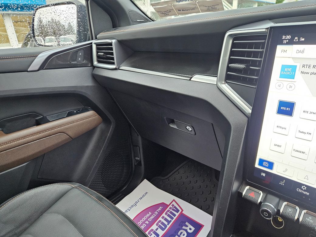 2025 Volkswagen Amarok