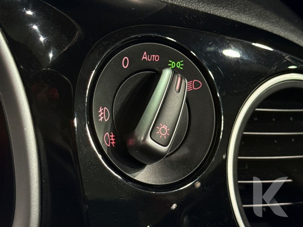 2019 Volkswagen Beetle