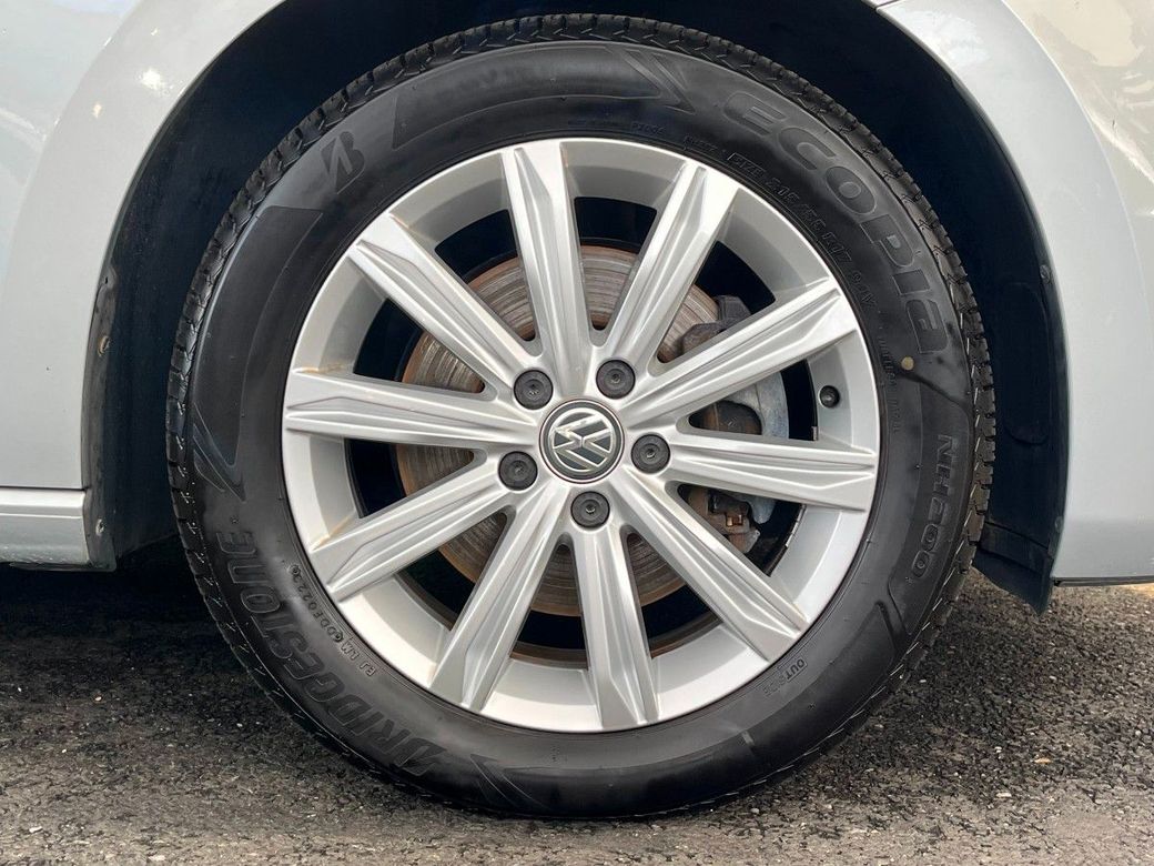 2016 Volkswagen Touran