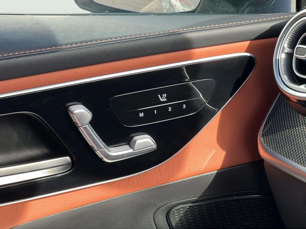 2023 Mercedes-Benz GLC Class