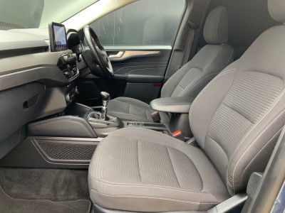 2022 Ford Kuga