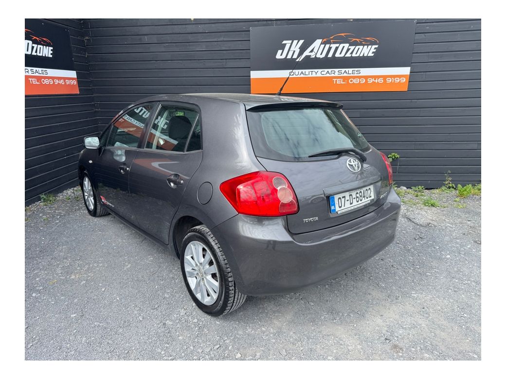 2007 Toyota Auris